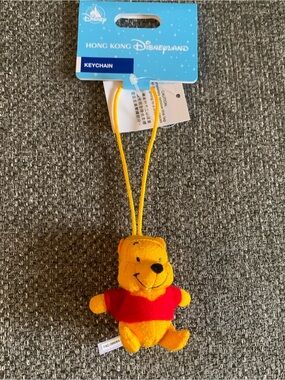 BNWT 5cm Hong Kong Disneyland plush keychain - Winnie the Pooh